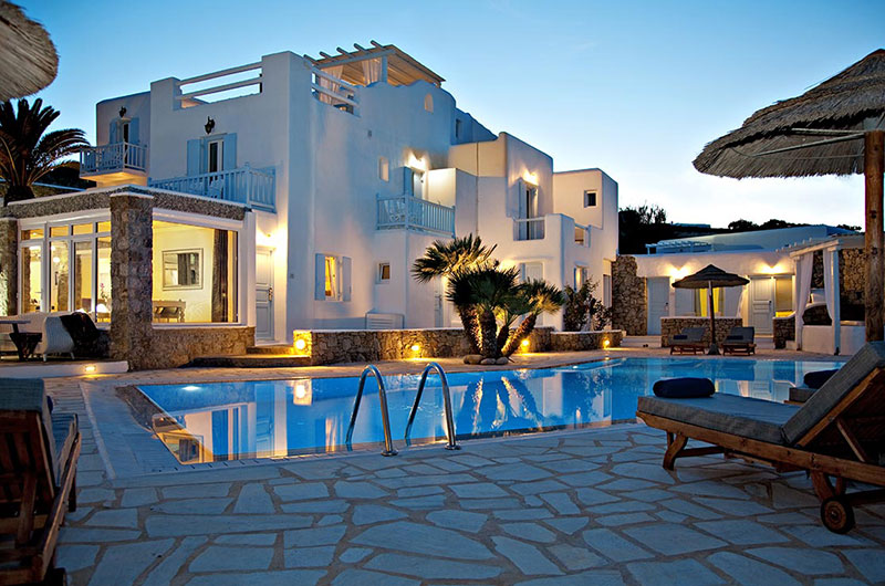 /web/uploads/115/Binez Hotel/header-images/1.jpg